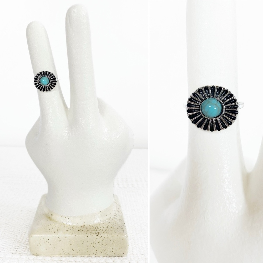 BOGO! Stacking Ring Size 6.5 Turquoise color Accent Fashion Ring NEW Boutique